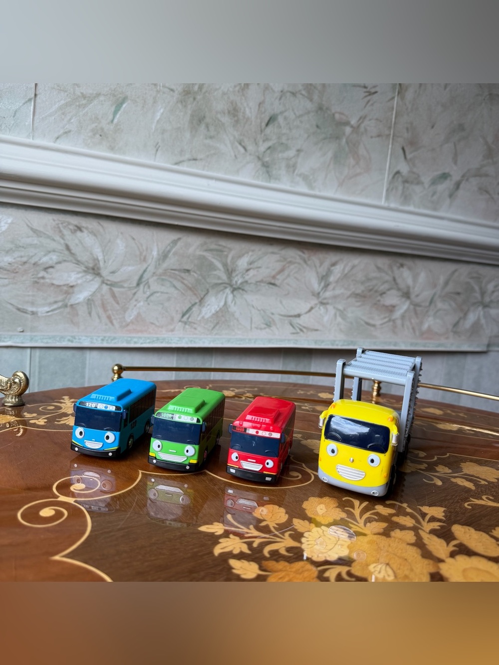 Tayo the Little Bus Carry and Tayo Friends Mini Bus